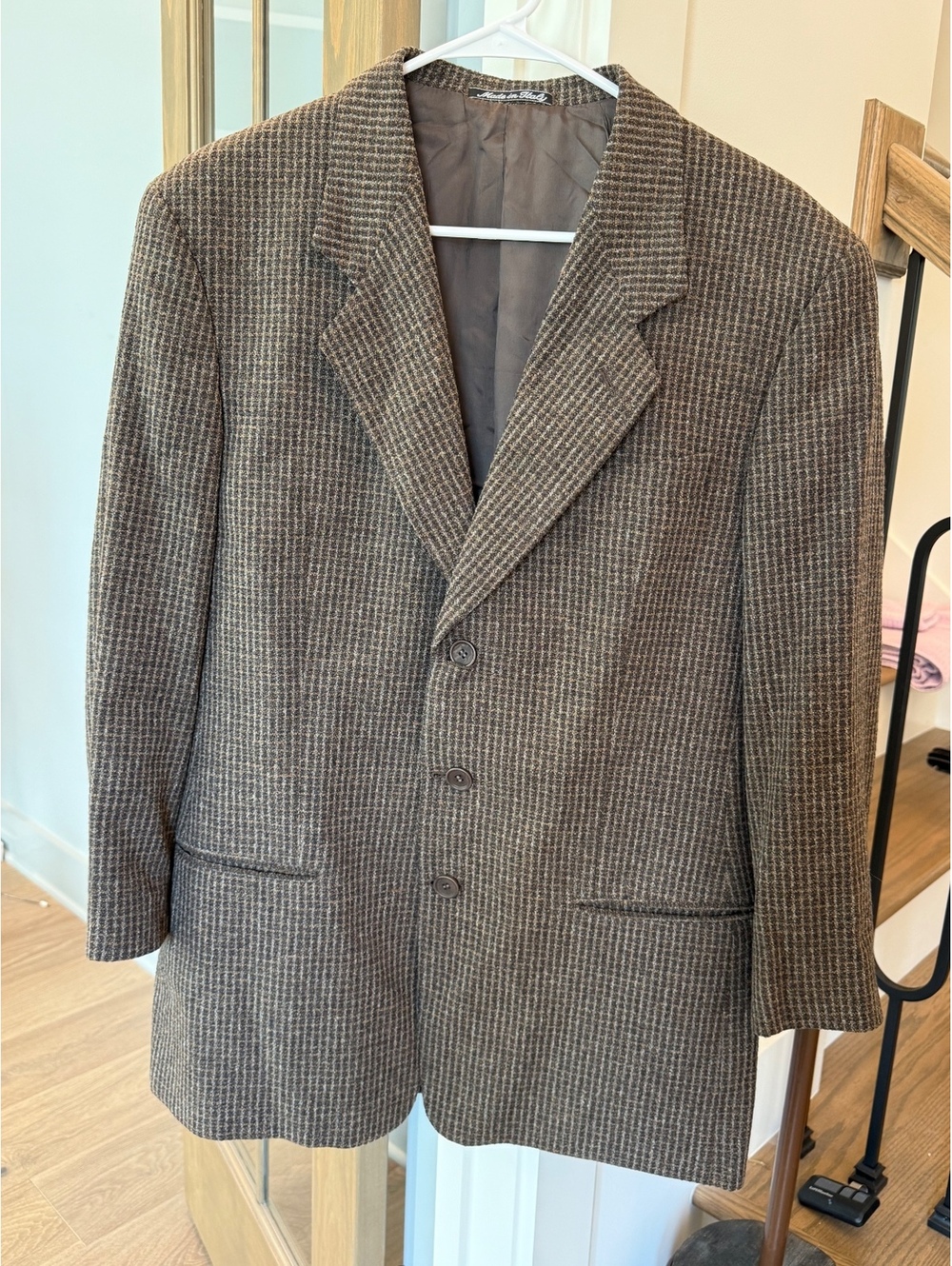 Giorgio Armani men’s tweed jacket size 40